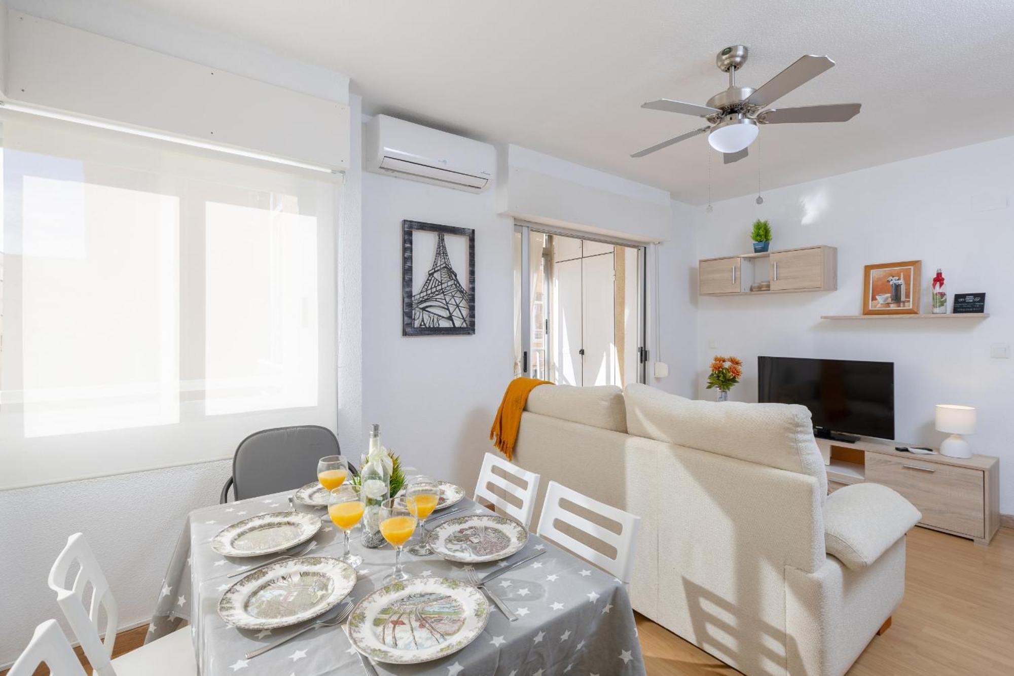 Fidalsa Oh Happy Day Apartment กวาร์ดามาร์เดลเซกูรา ภายนอก รูปภาพ